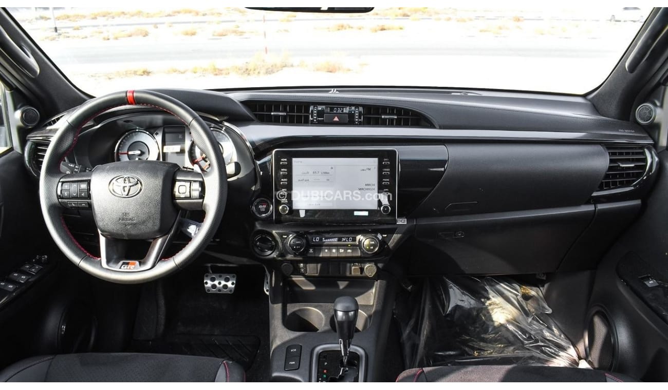 Toyota Hilux 2023 Toyota Hilux 4x4 DC 2.8 GR Sport D AT - White inside Black