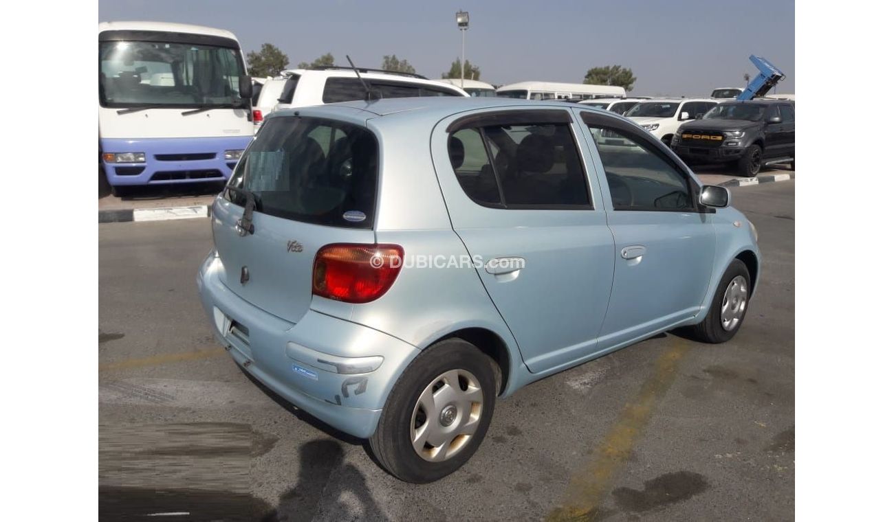 تويوتا يارس Toyota Vitz Right Hand Drive (Stock PM 823)