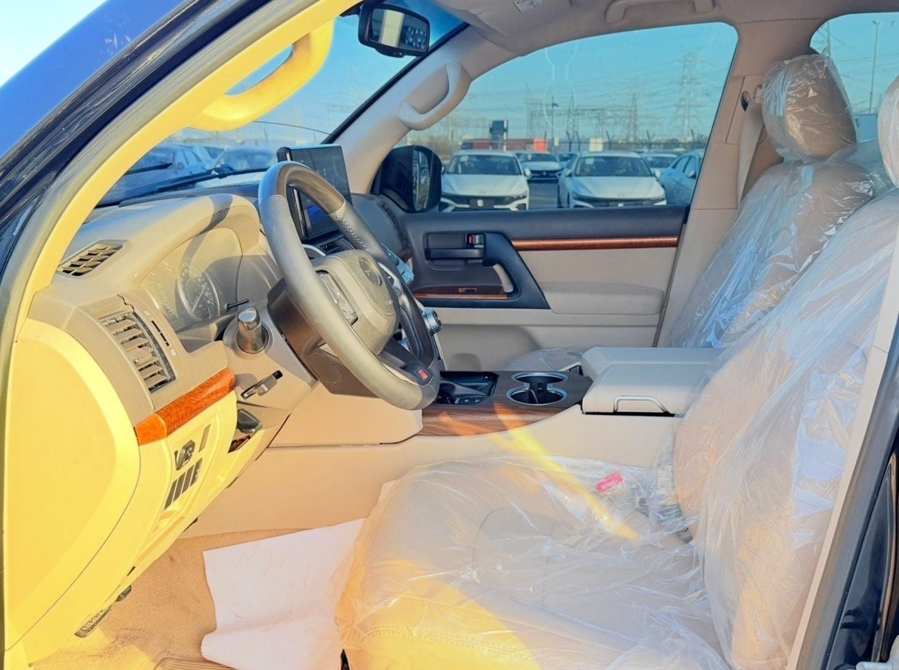 تويوتا لاند كروزر GXR 4.6L