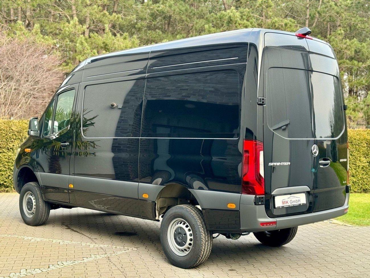Mercedes-Benz Sprinter 319 4x4