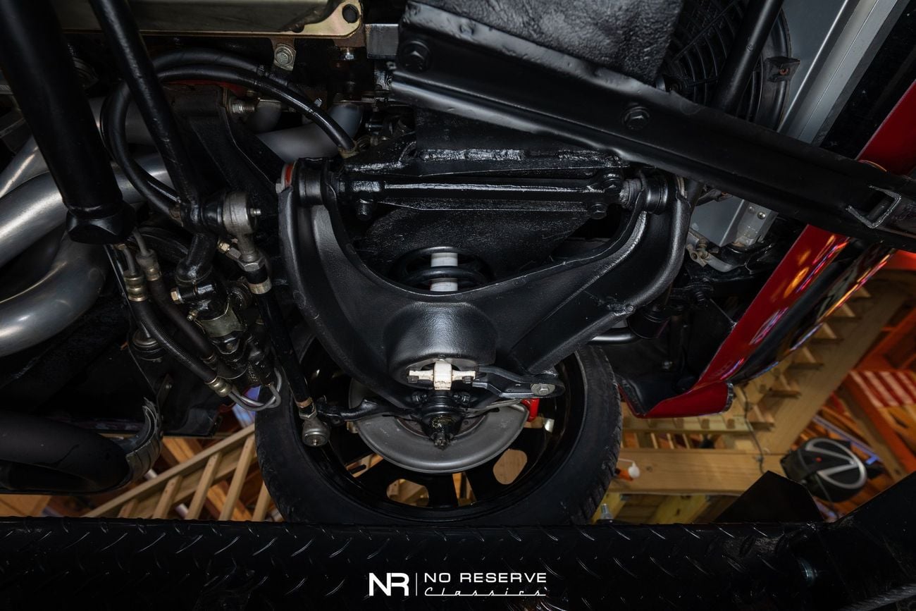 شيفروليه كورفت ZZ502 6 Speed Widebody Restomod