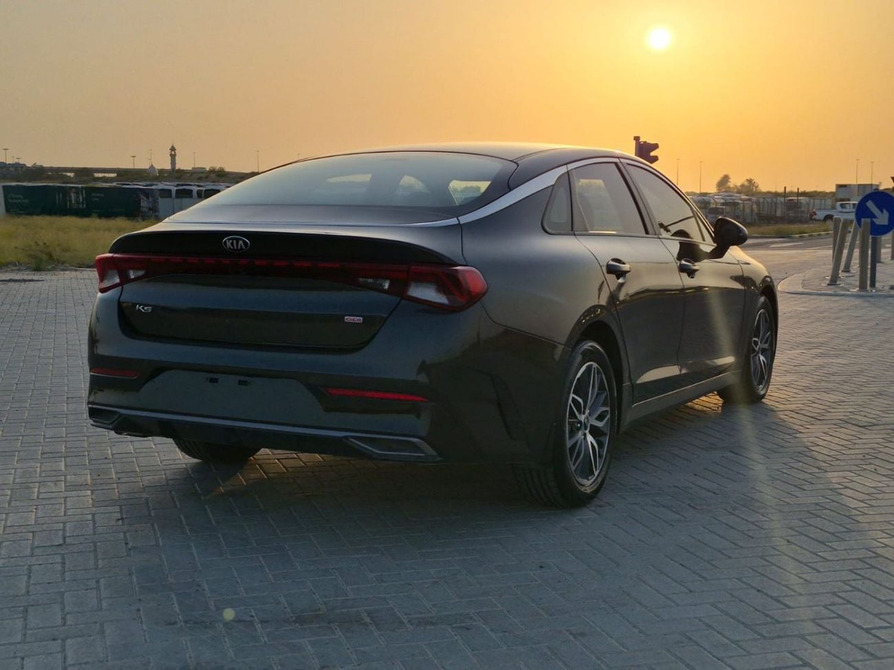 كيا K5 2.0L STD