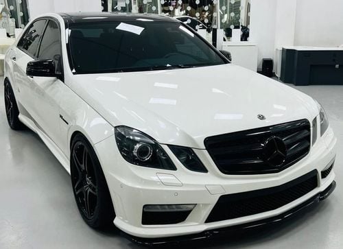 مرسيدس بنز E 63 AMG Std 5.5L
