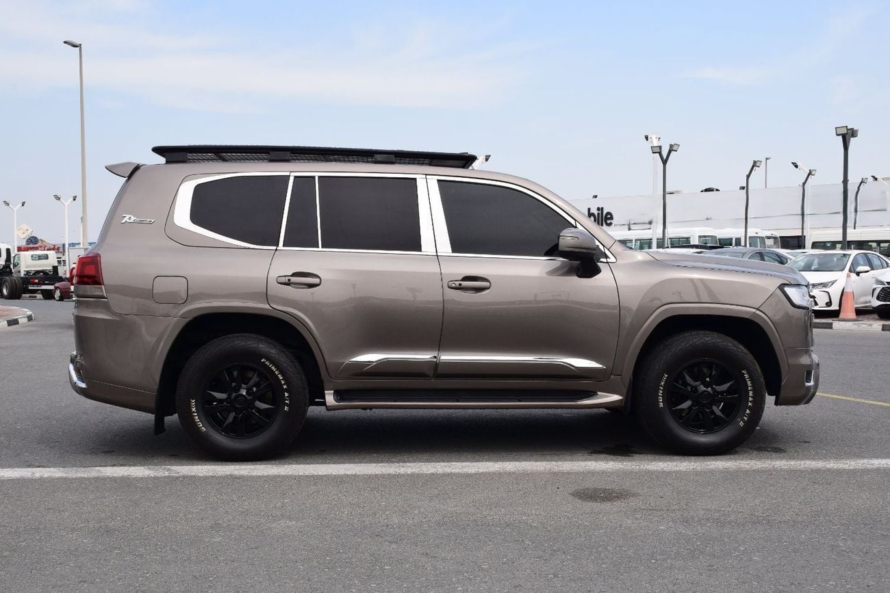 Toyota Land Cruiser  V8 Diesel 4.5L Upgraded-2025 (Export Only)