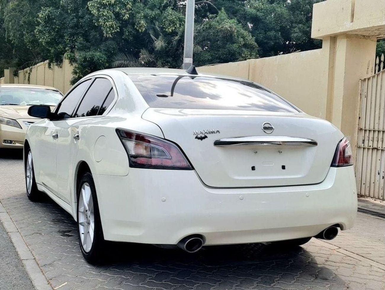 Nissan Maxima SV 3.5L