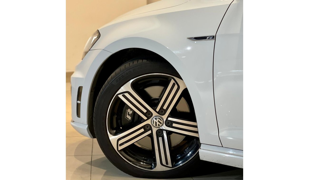 فولكس واجن جولف 2015 Volkswagen Golf R, Full Service History, Warranty, Service Contract, GCC