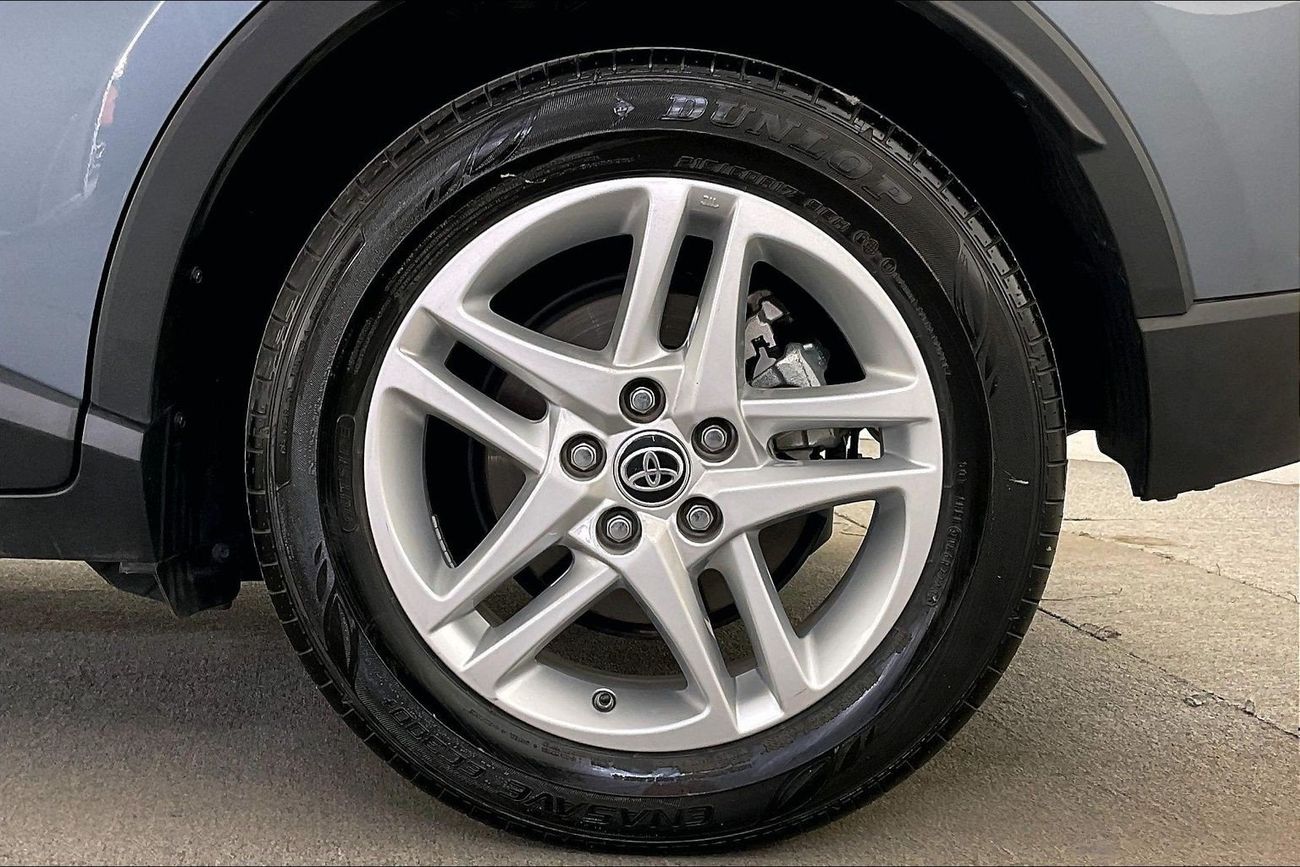 تويوتا CHR VX | National Day Celebration | شامل الضمان | 0 ﺪﻔﻋﺓ ﺃﻮﻟﻯ