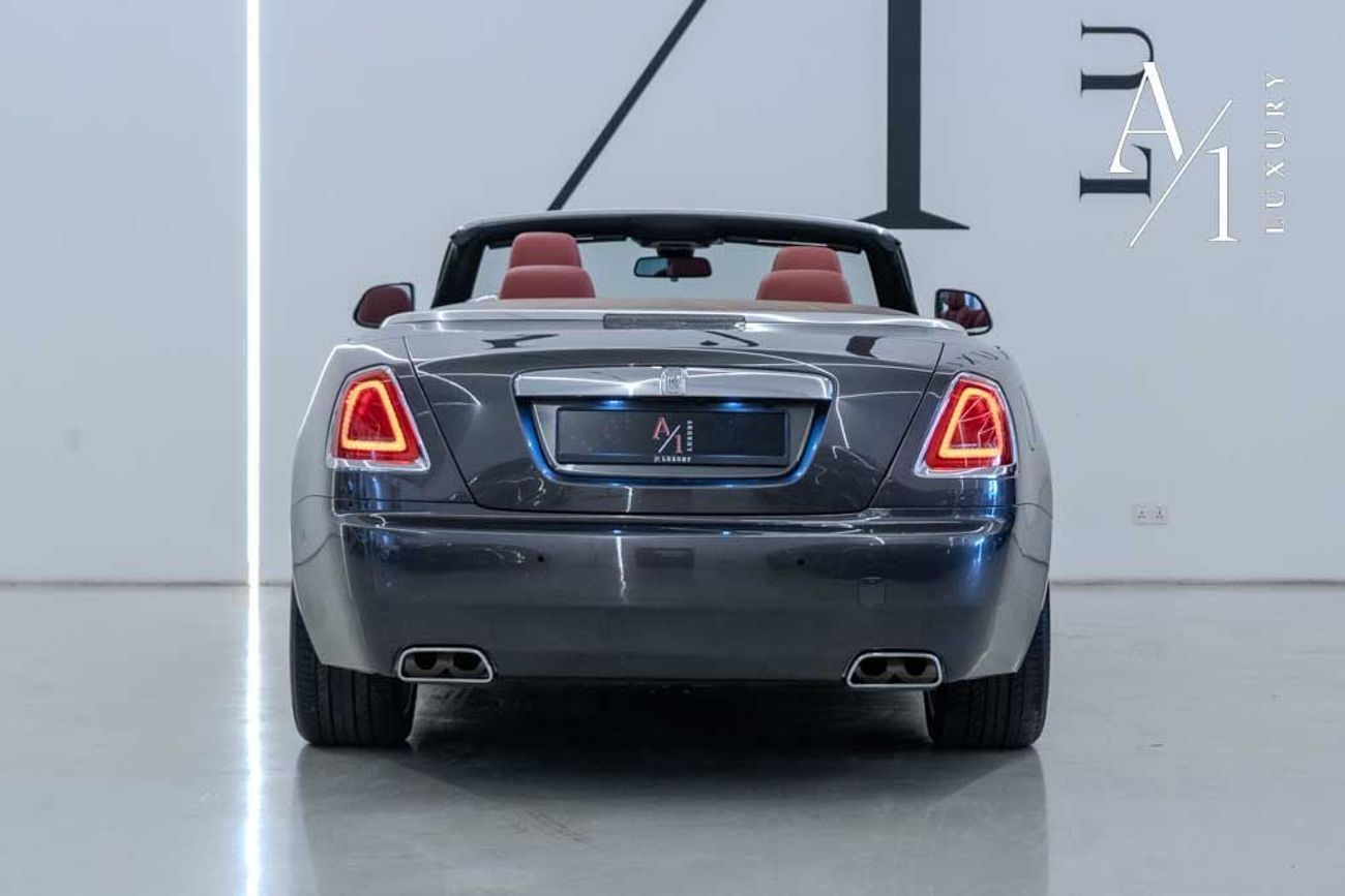 رولز رويس داون 2017 Rolls Royce Dawn, Full Rolls Royce Service History, 4 Button, Excellent Condition, GCC