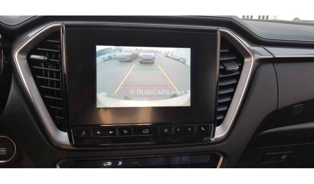 Isuzu DMax pick up Double cabin 4WD A/T 3.0L Diesel white color