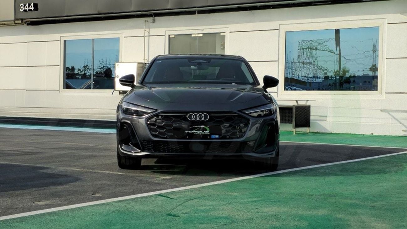 أودي A5 ( Eid al-Adha Offer ) ( Only For Export ) 2025 AUDI A5L S-Line 2.0T I4 FWD 0Km