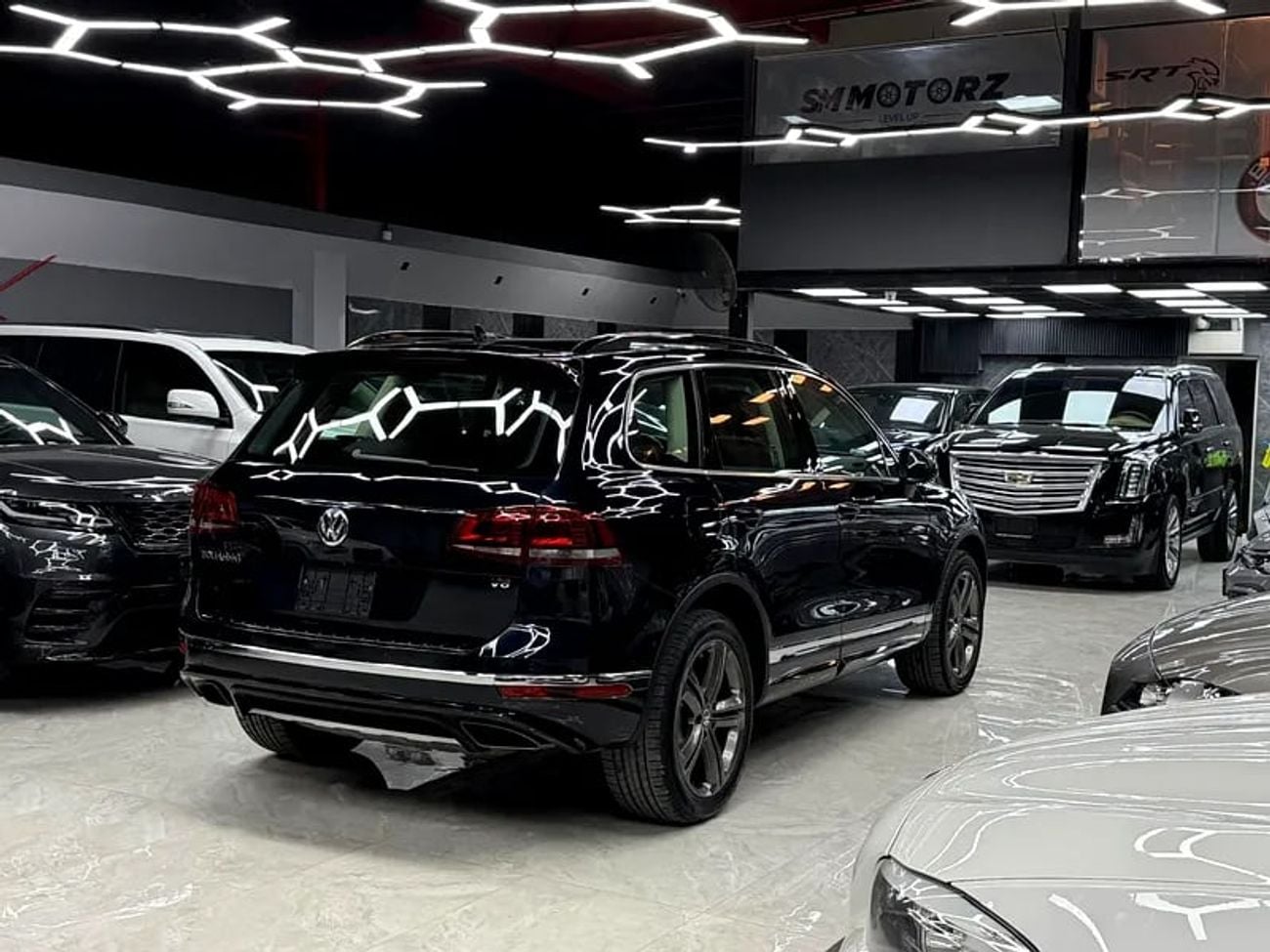 Volkswagen Touareg 1 Lay Owner | Full Agency Service History | R Line | GCC Specs