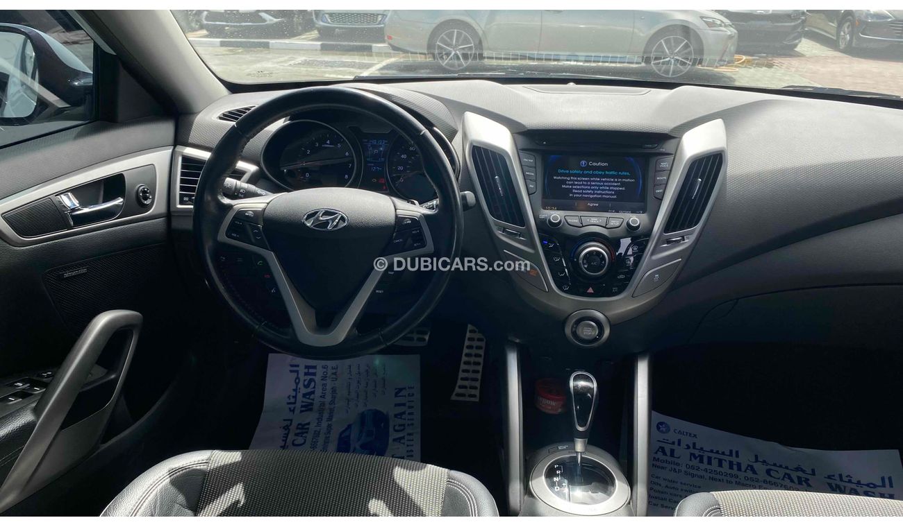 Hyundai Veloster Full option, free accident 1.6 V4