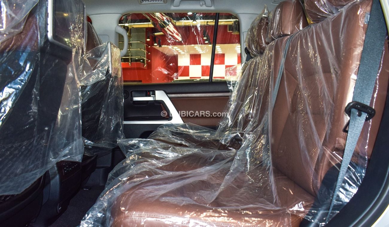 Toyota Land Cruiser VX.R+ V8 Executive Lounge