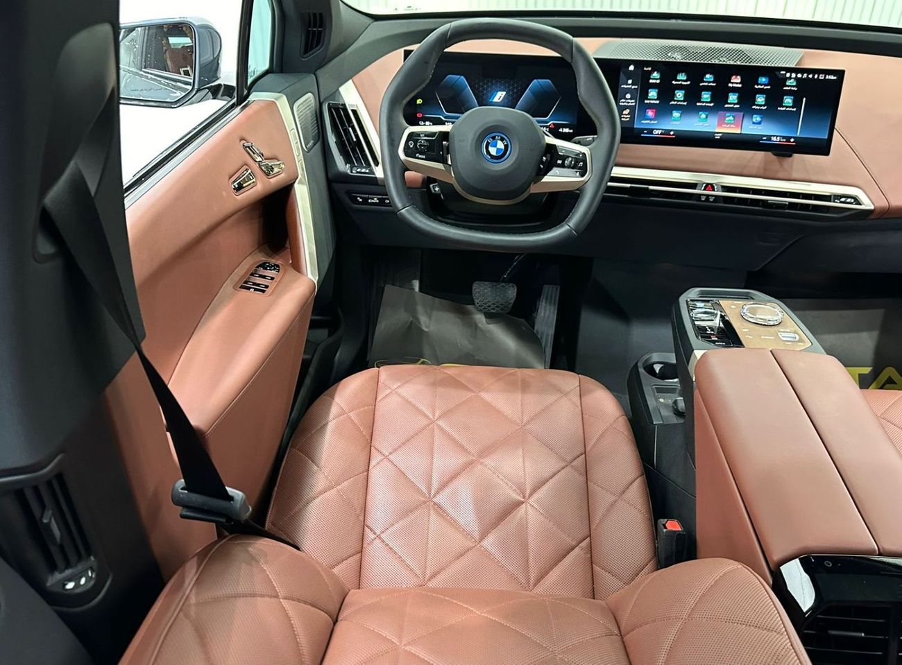 BMW iX 2023 BMW IX XDrive40, AGMC Warranty + Service Contract