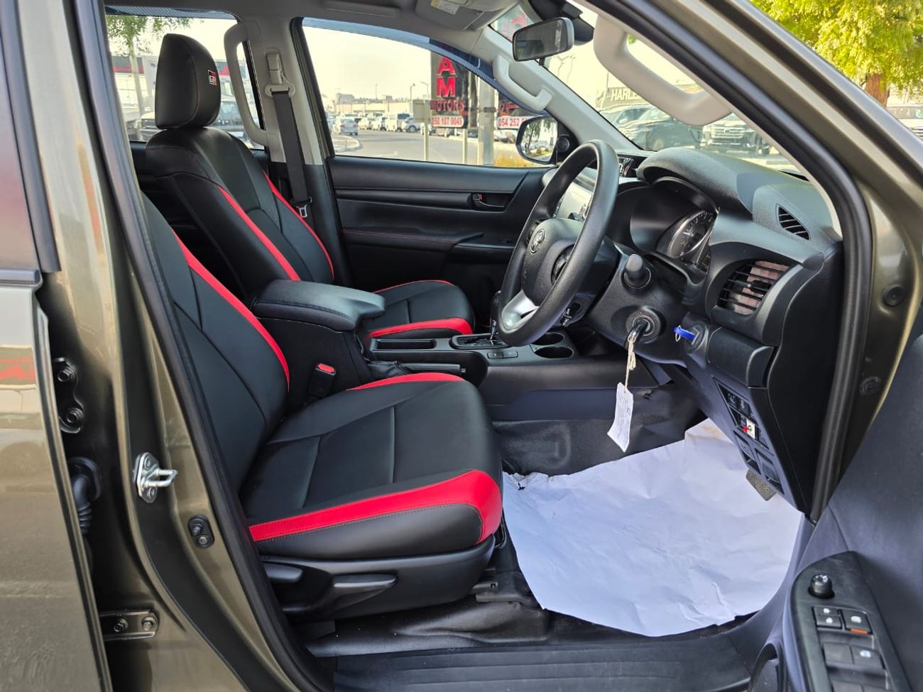 Toyota Hilux DIESEL 2.8 LITER ,GR 2024 SHAPE ,RHD ,AUTO TRANSMISSION