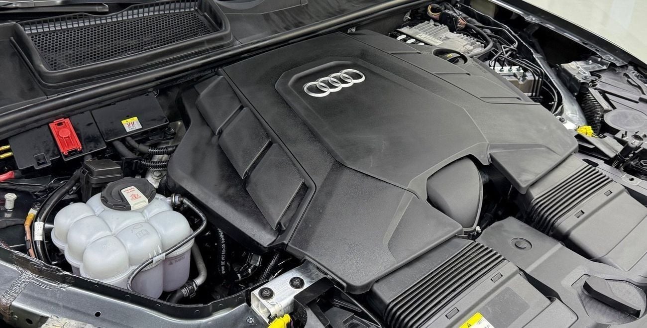 أودي Q7 55 TFSI S-LINE LUXURY 55 TFSI quattro S-Line 3.0L