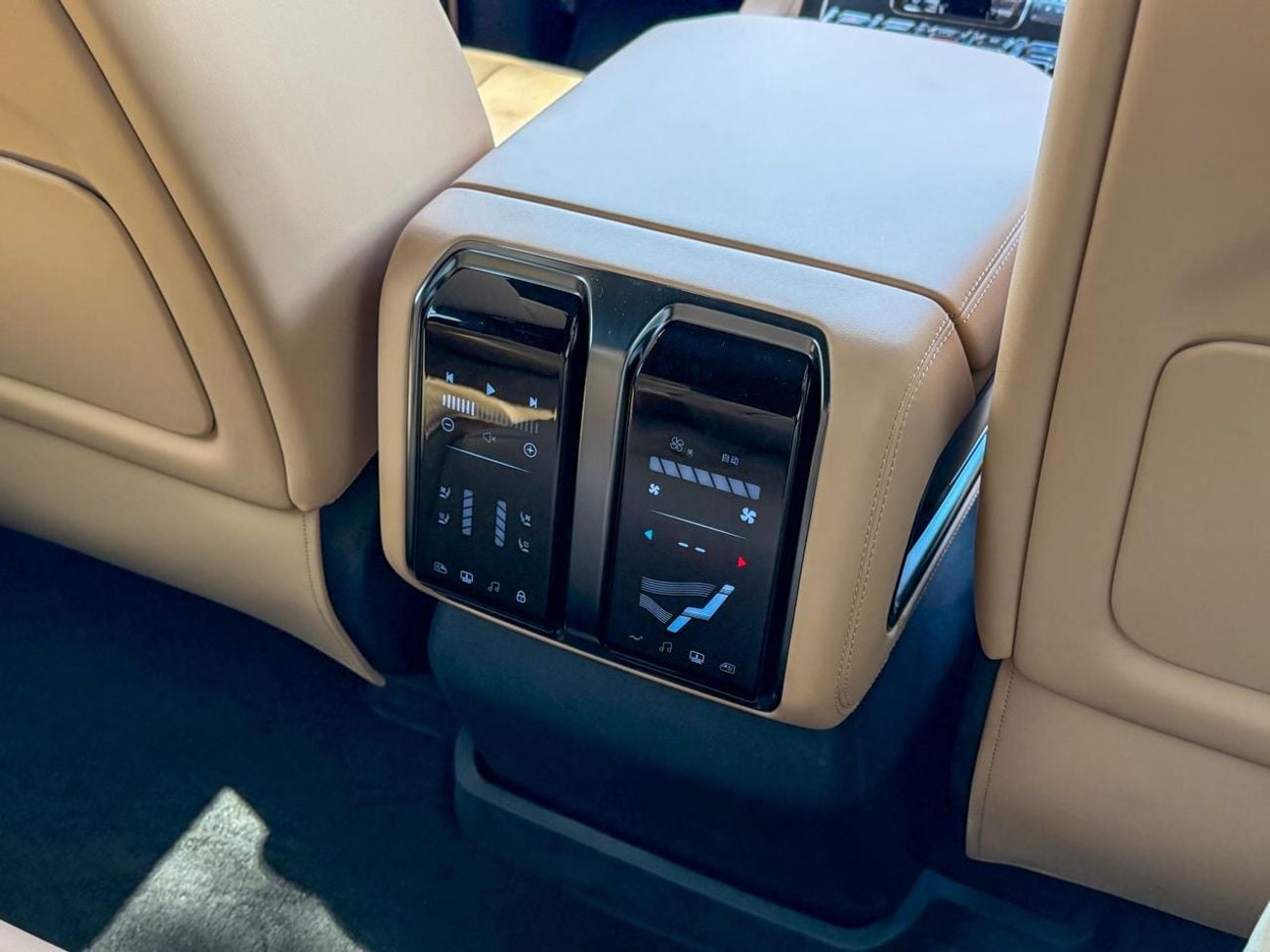 بي واي دي ليوبارد 8 Smart and Brave Flagship Edition (7 Seats)