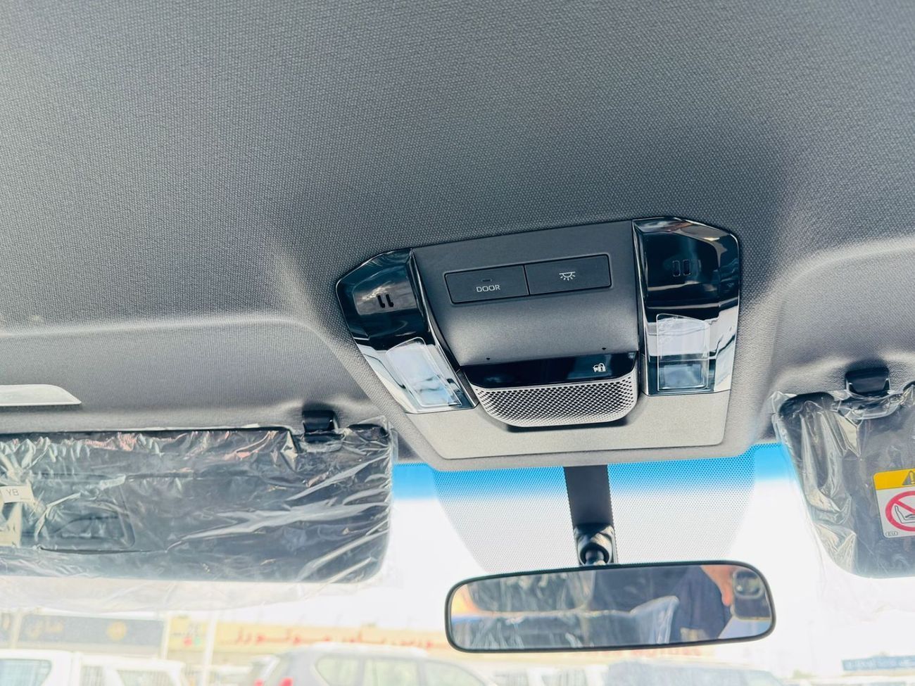 Toyota Prado TOYOTA PRADO 2.4L PTR GCC A/T B/O WHITE 2025