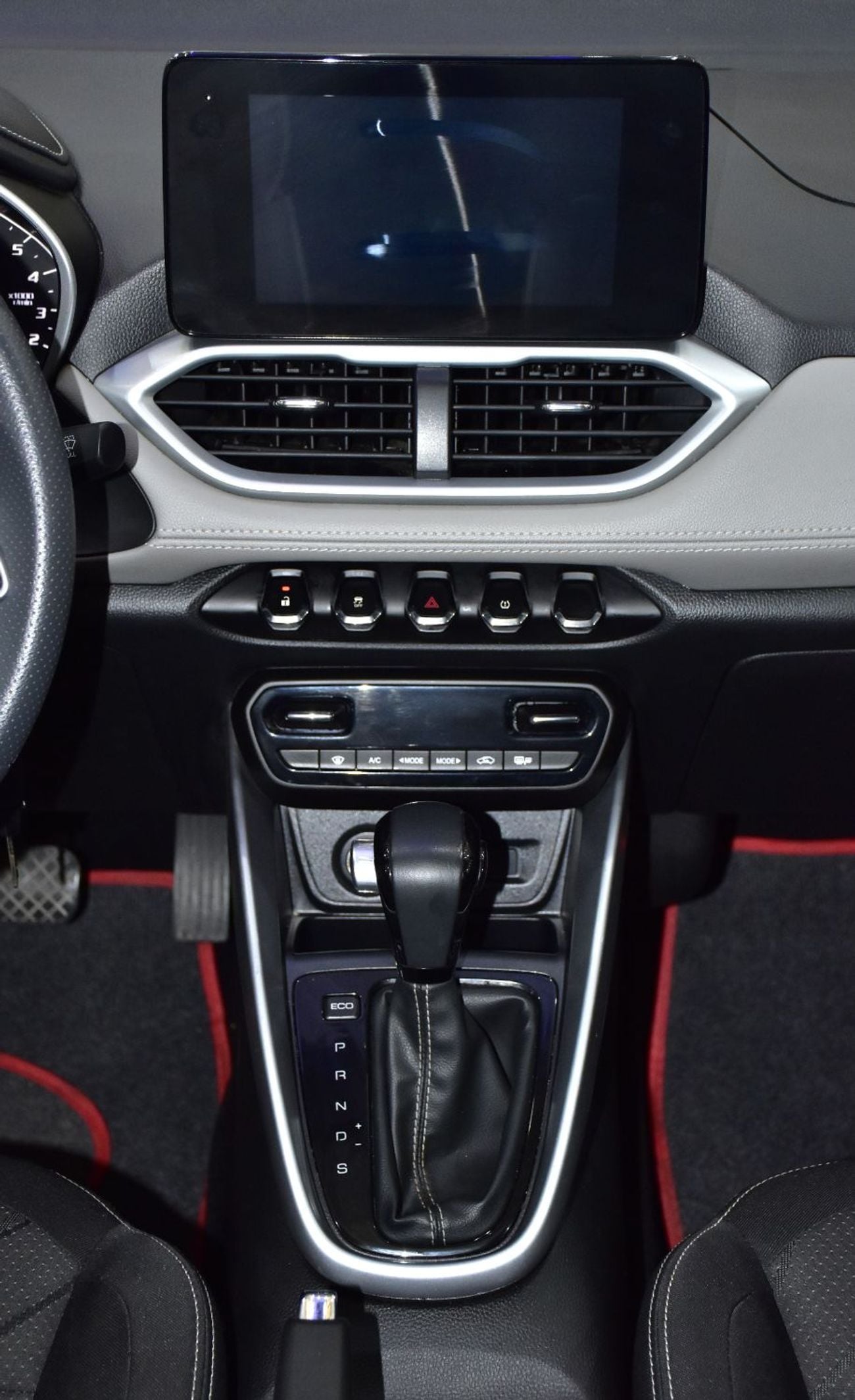 شيفروليه جروف EXCELLENT DEAL for our Chevrolet Groove LT ( 2025 Model ) in White Color GCC Specs