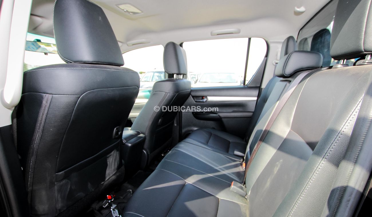 Toyota Hilux Revo SRV Automatic