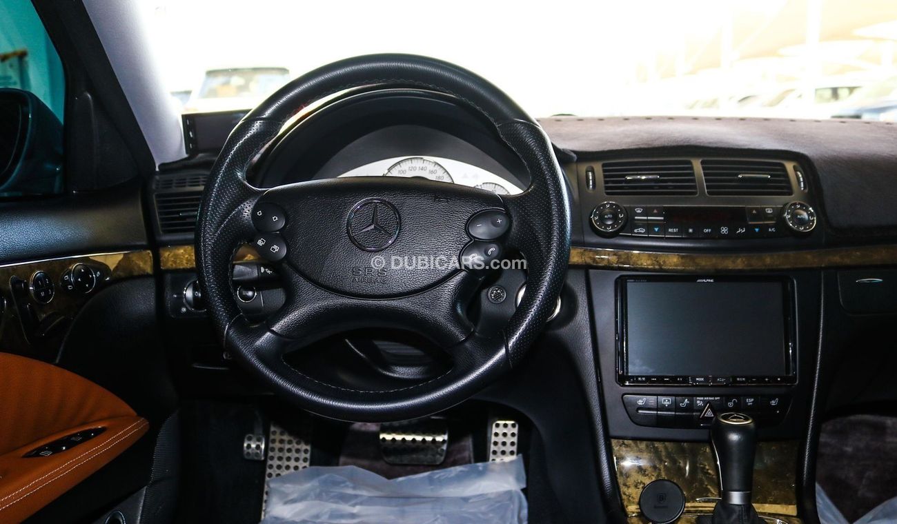 مرسيدس بنز E 550 With E63 body kit