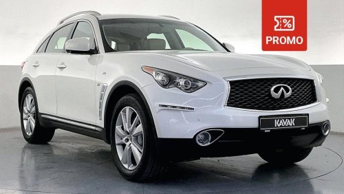 إنفينيتي QX70 Luxury / Luxe Sensory | سنة ضمان مجانية | نسبة التمويل 1.99% | خالية من أضرار الفيضانات