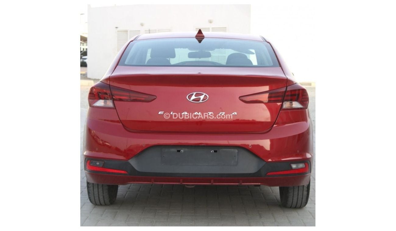 هيونداي إلانترا هيونداى النترا 2020 احمر خليجي بحالة ممتارزة بدون حوادث