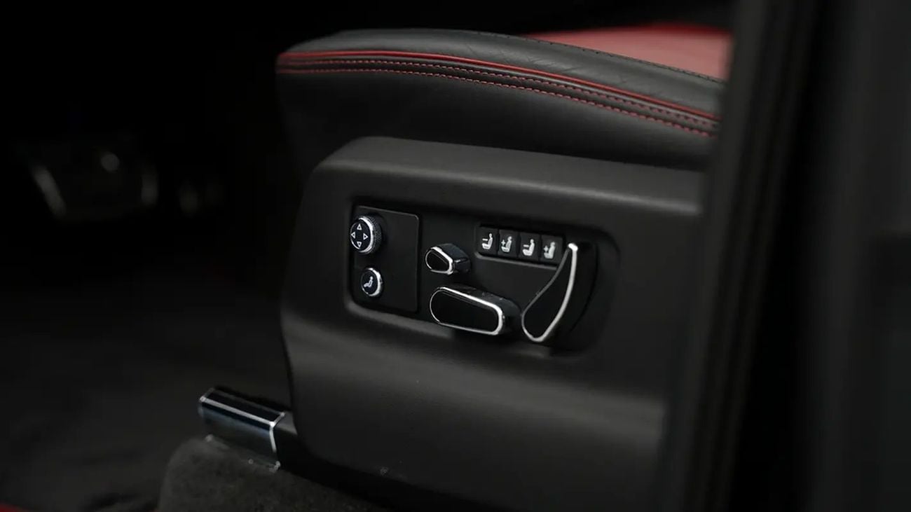 بنتلي أزور BENTAYGA EDITION