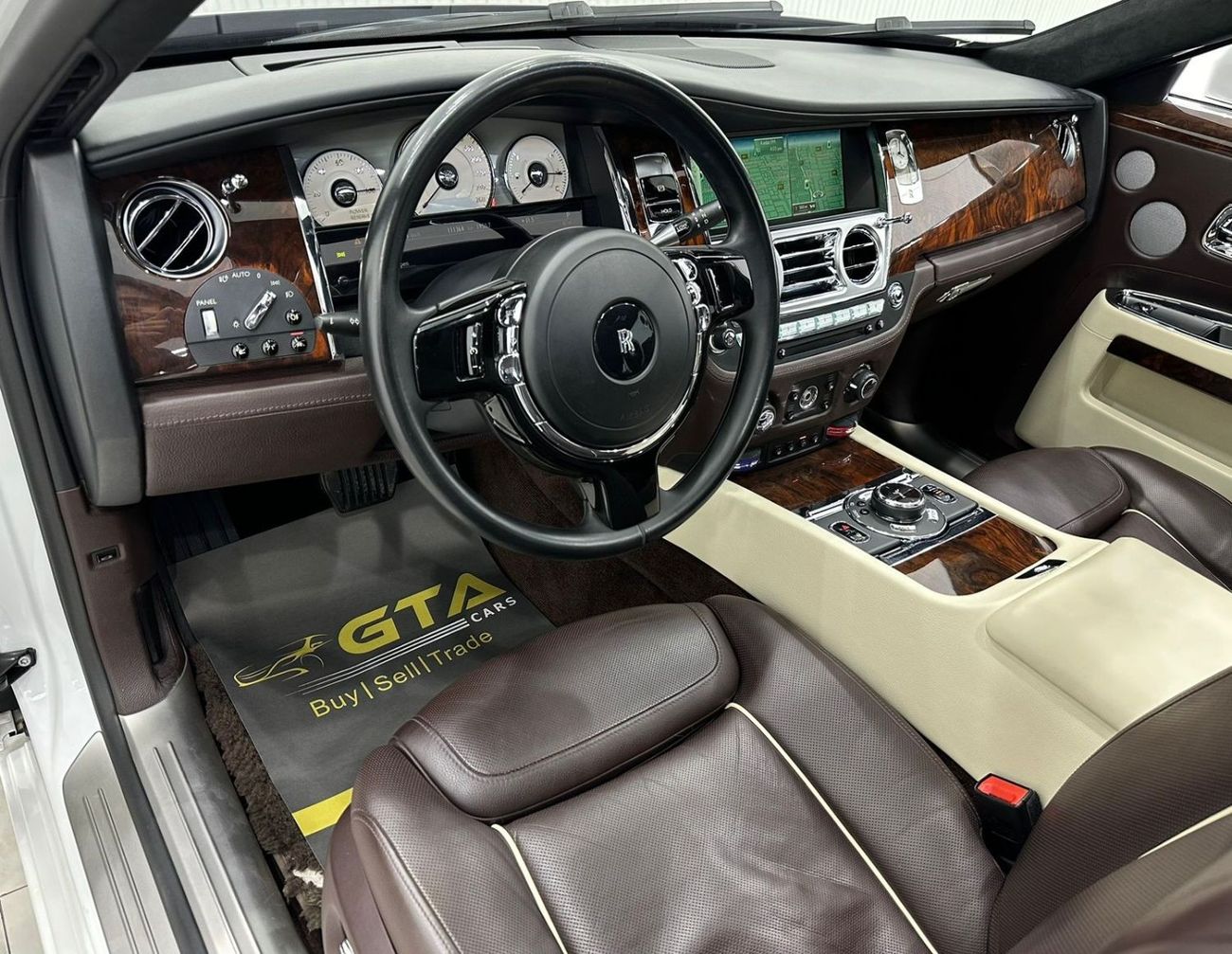 Rolls-Royce Ghost Std 2016 Rolls Royce Ghost, Service History, Full Options, Excellent Condition, GCC