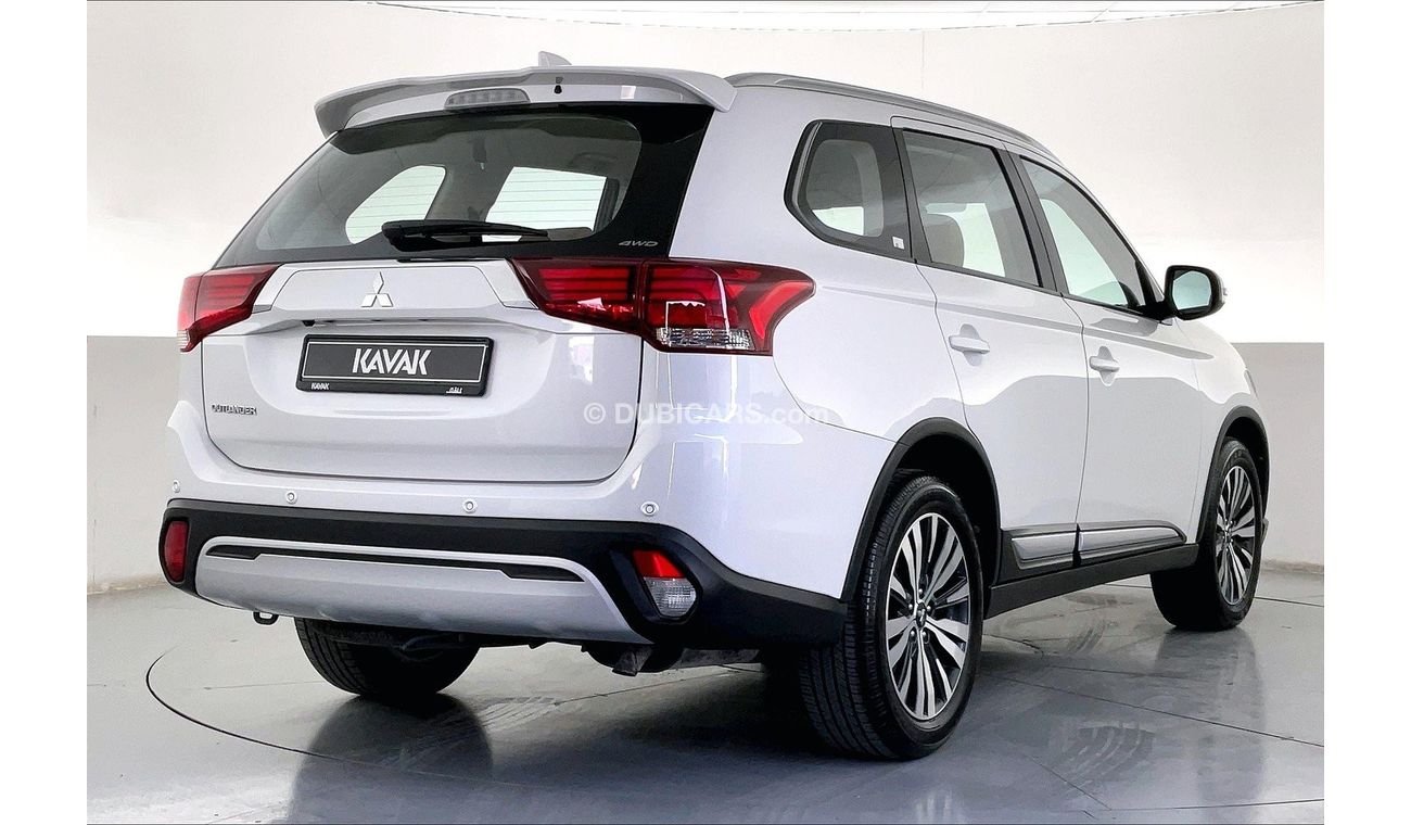 Mitsubishi Outlander GLX Midline