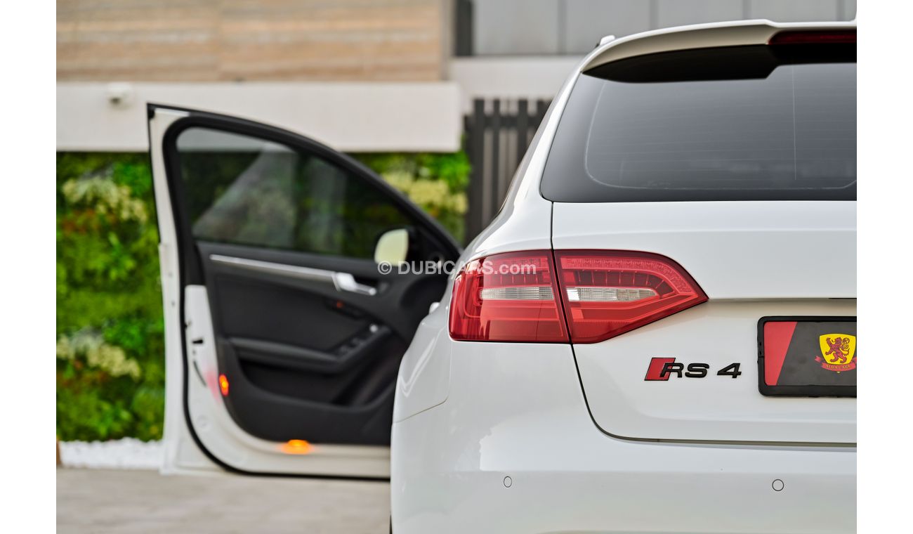 أودي RS4 | 3,680 P.M | 0% Downpayment | Magnificent Condition