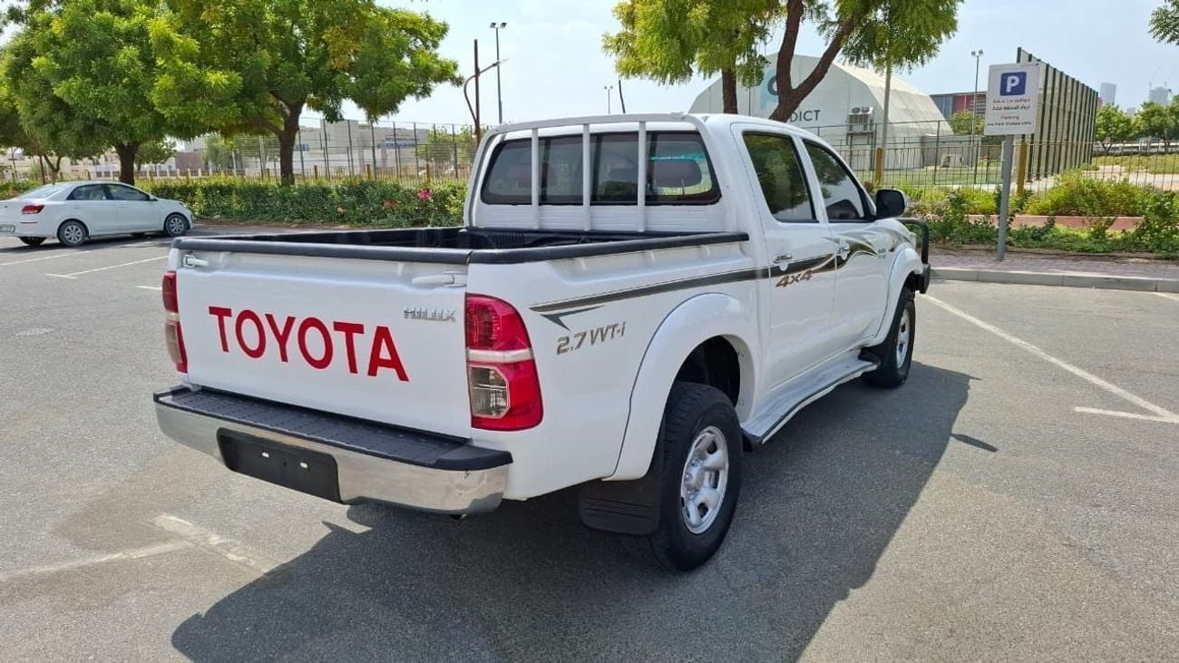 تويوتا هيلوكس