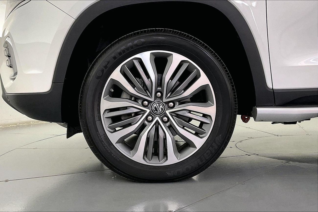 تويوتا لاند كروزر GXR GT | ضمان مجاني لمدة عام | 0 دفعة أولى