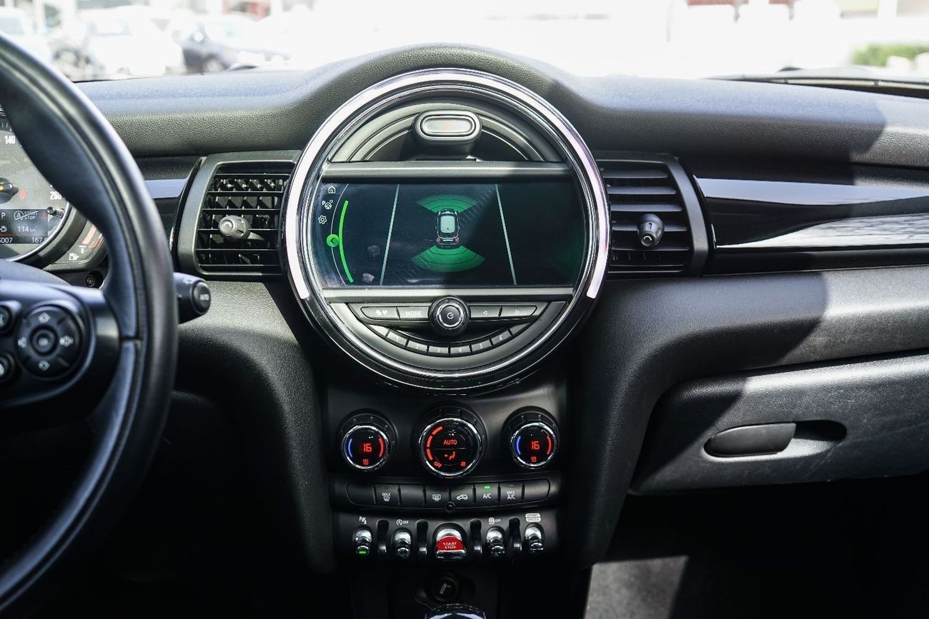 Mini Cooper Std 1.5L (4 Seater)