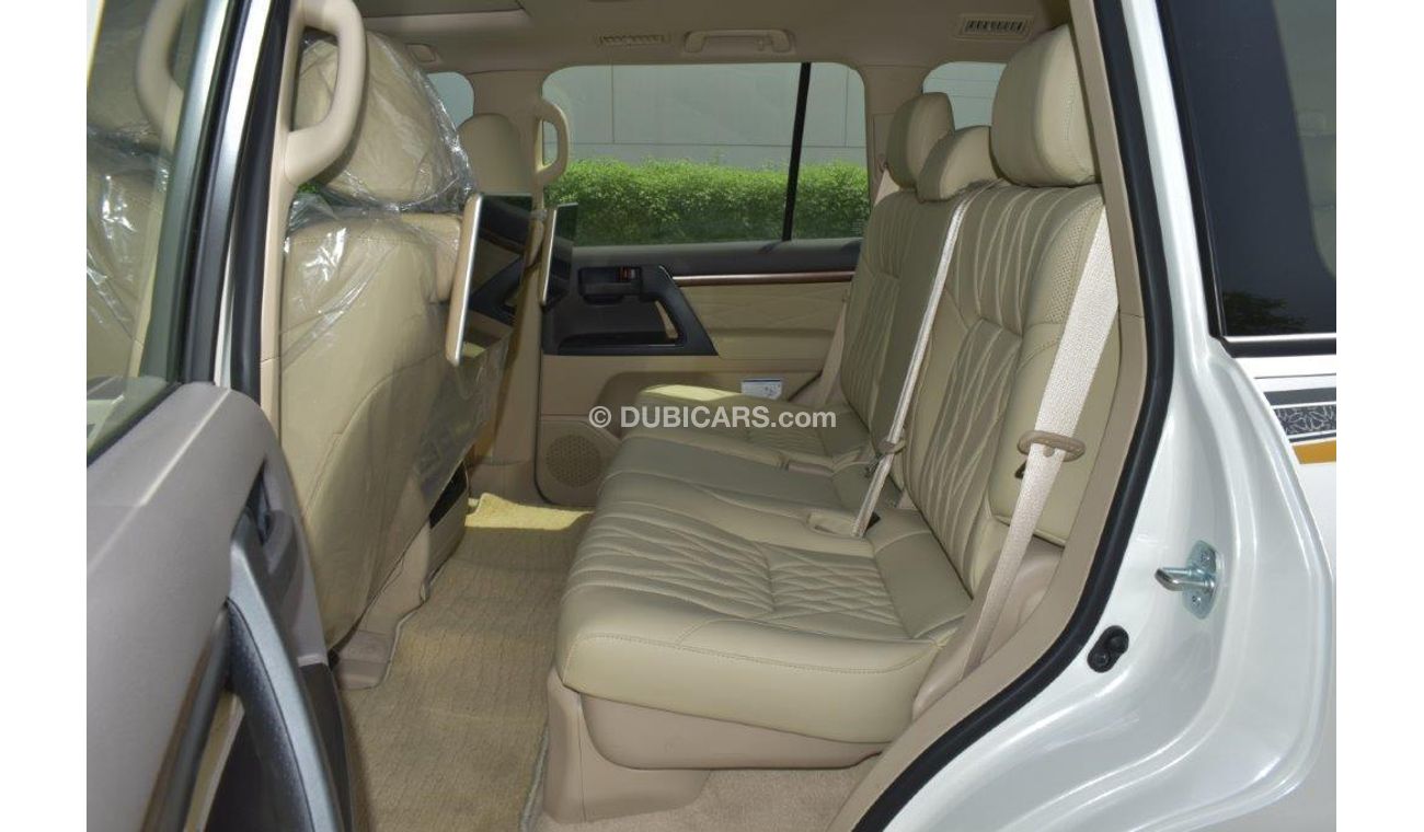 Toyota Land Cruiser 200 GXR V8 4.5L Diesel AT