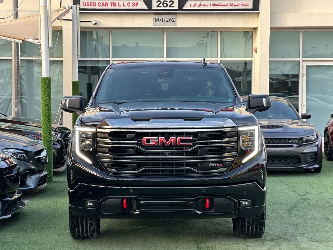 GMC Sierra GMC SIERRA AT4 6.2L GCC UNDER WARRANTY