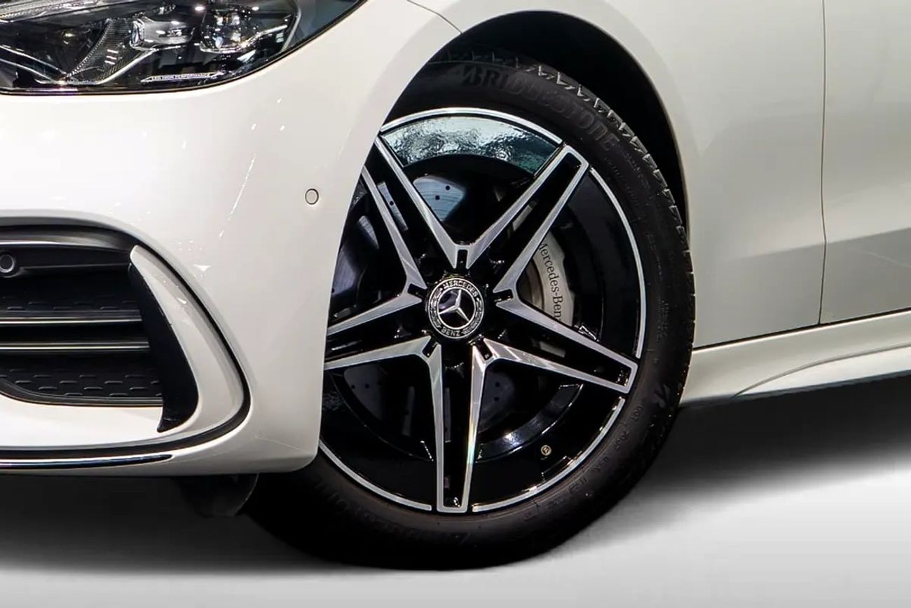 Mercedes-Benz C 200 Gargash Service and Warranty Package | 0% Downpayment | 2,731 P/M