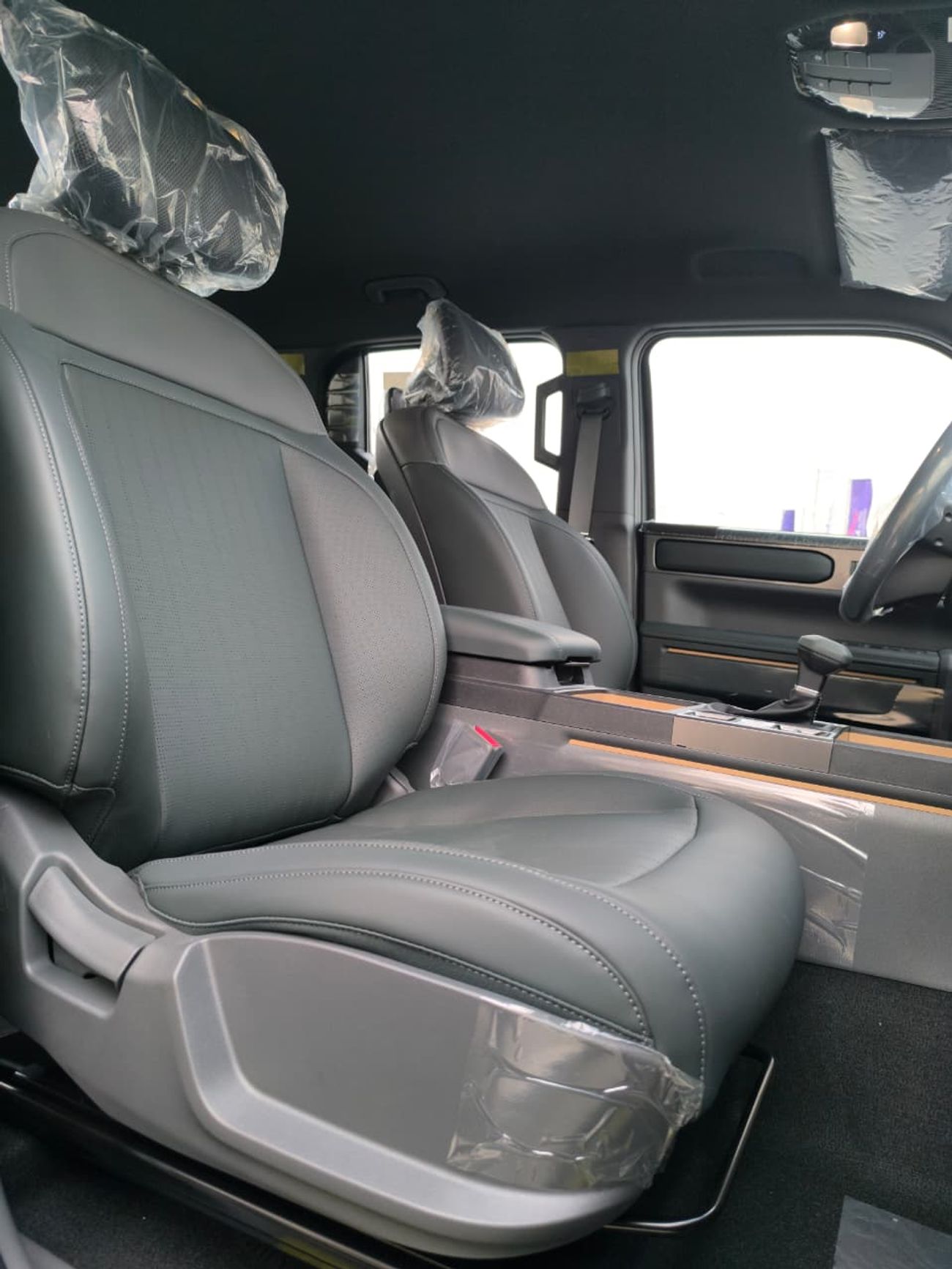 Kia Tasman Pick-up 2.5T 4WD Mid Option GCC Specs 2026 Model