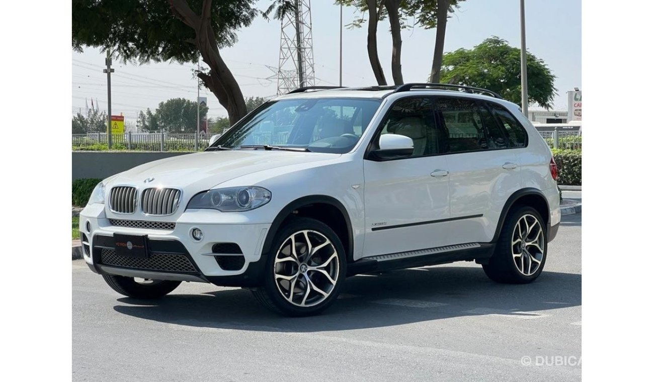 BMW X5 xDrive 50i BMW X5 2013 XDRIVE 5.0L ORIGINAL PAINT IN PERFECT CONIDITION