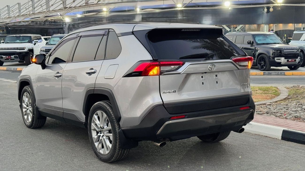 Toyota RAV4 PREMIUM CONDTION | 2000CC PETROL ENGINE | RHD | 2021 | SUNROOF | ELECTRIC & MEMORY SEAT