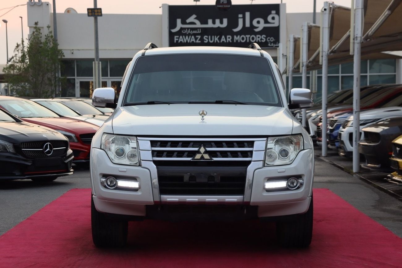 Mitsubishi Pajero GLS Highline Mitsubishi Pajero GLS 3.8L / GCC / 2020 / Free Accident