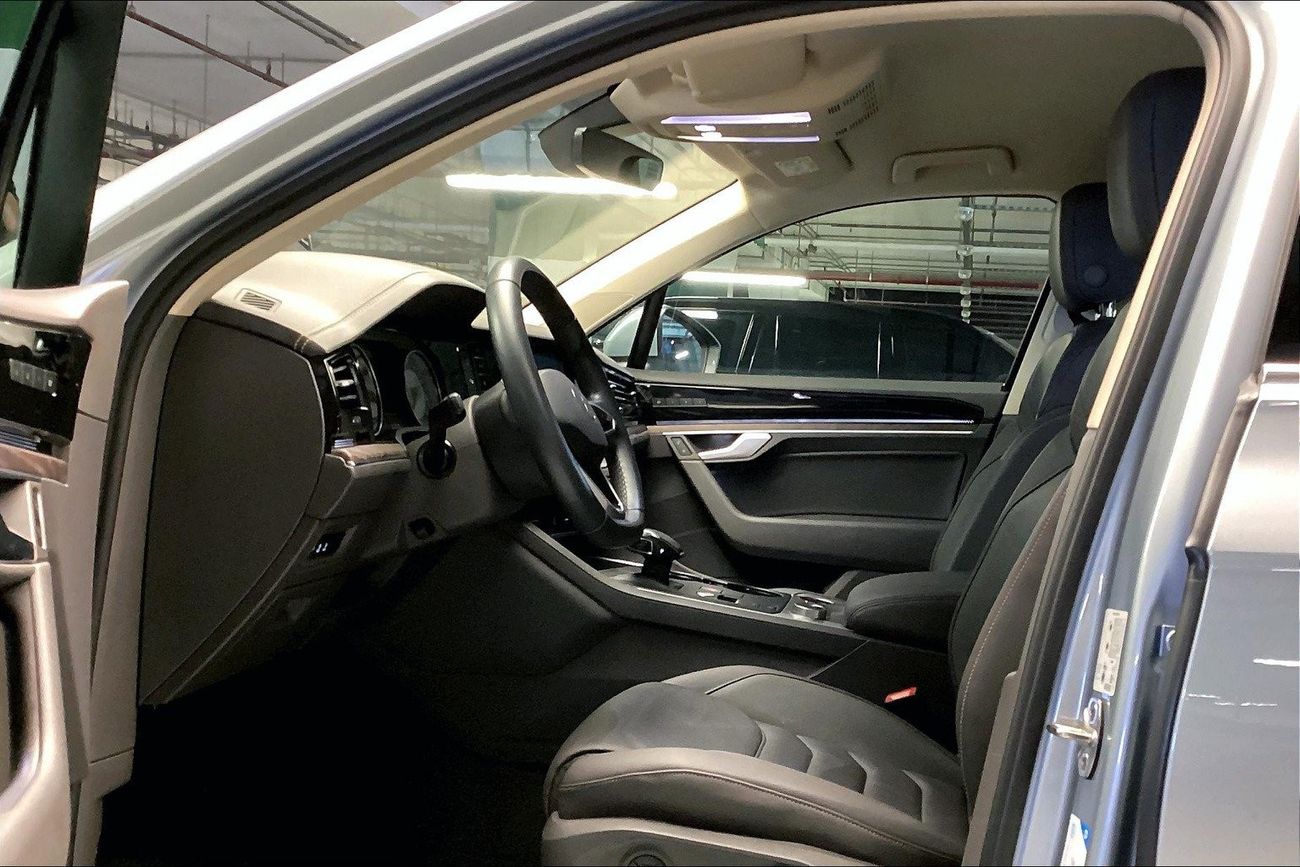 فولكس واجن طوارق Comfortline | شامل الضمان | 0 ﺪﻔﻋﺓ ﺃﻮﻟﻯ