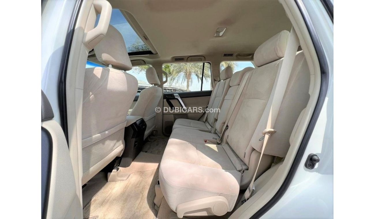 تويوتا برادو GXR V6 4.0 2018 GCC SINGLE WITH AGENCY SERVICE IN MINT CONDITION