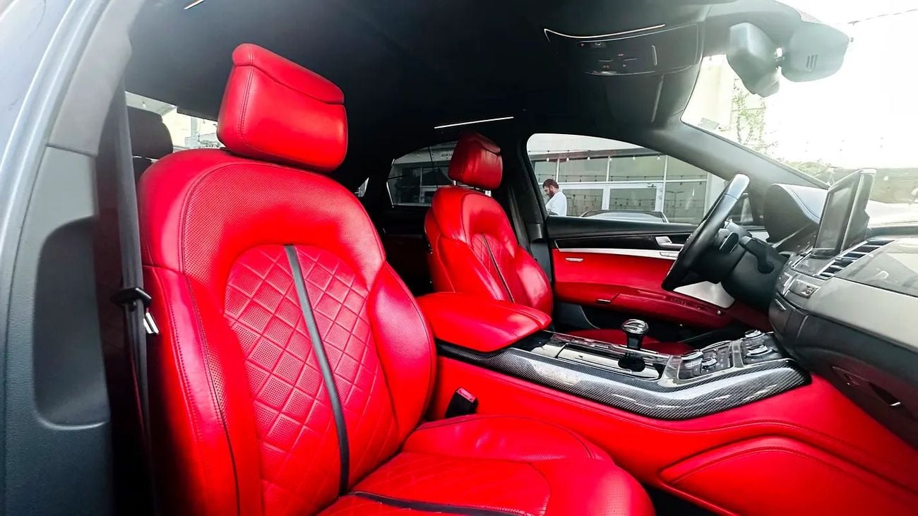 Audi S8 4.0 TFSI quattro - GCC Specs