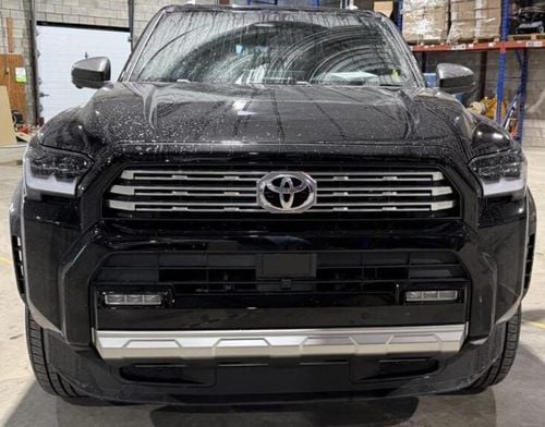 Toyota 4Runner LIMITED 7-Seater 2.4L