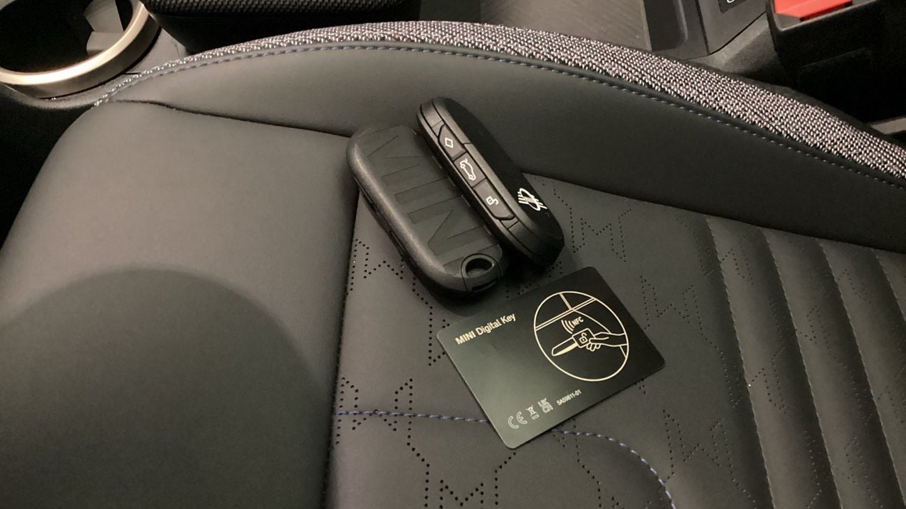 ميني كنتريمان 1.5 MHEV C AUTO | شامل الضمان | 0 ﺪﻔﻋﺓ ﺃﻮﻟﻯ