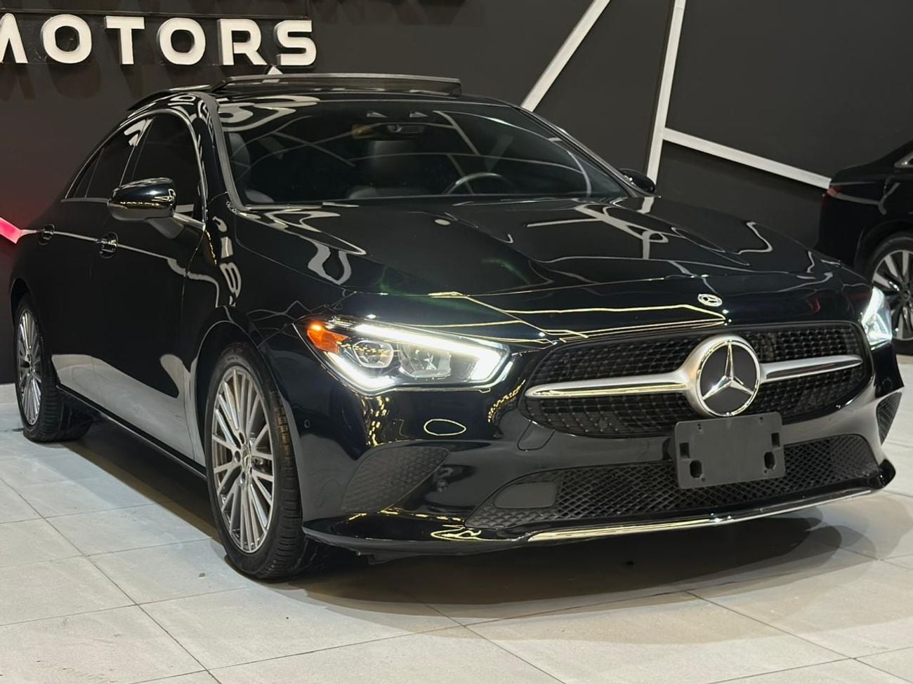 مرسيدس بنز CLA 250 4MATIC