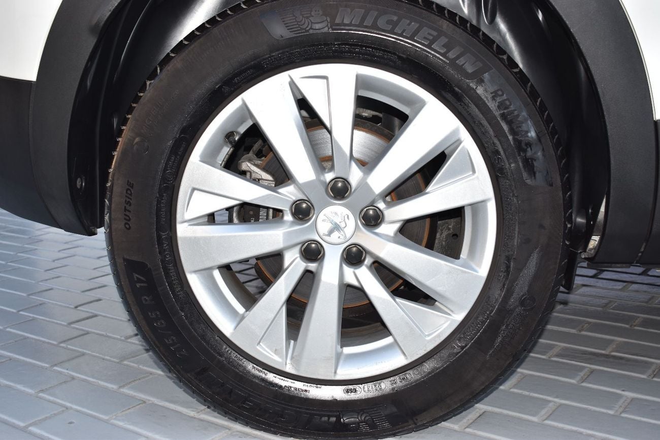 Peugeot 3008 FROM 999 PM. MANUFACTURER WARRANTY