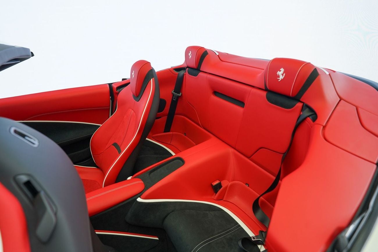 فيراري روما SPIDER