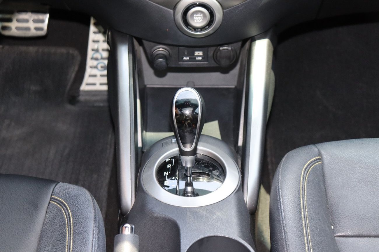 هيونداي فيلوستر GLS 1.6L Hyundai Veloster GLS Top 1.6L / 2016 / GCC / Free Accident Clean/ Original paint